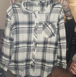 Maurice Womens Plaid Button-Up Shirt With Back Graphic